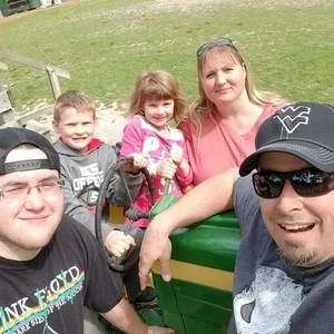 Meet your Posher, Melanie